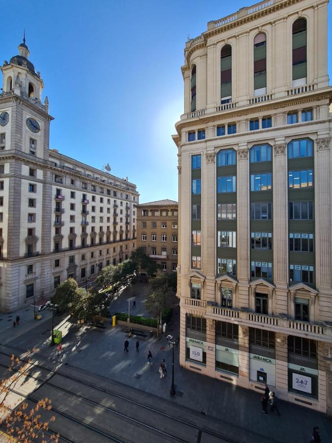 Ferienwohnung Dos Torres Atico Duplex - Centrico Con Vistas A La Ciudad Saragossa Exterior foto