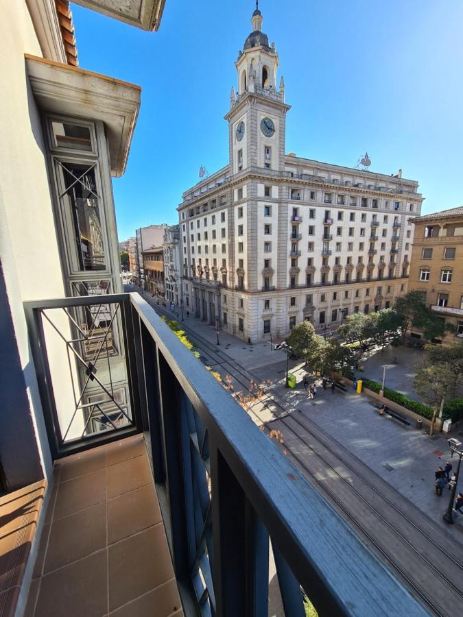 Ferienwohnung Dos Torres Atico Duplex - Centrico Con Vistas A La Ciudad Saragossa Exterior foto